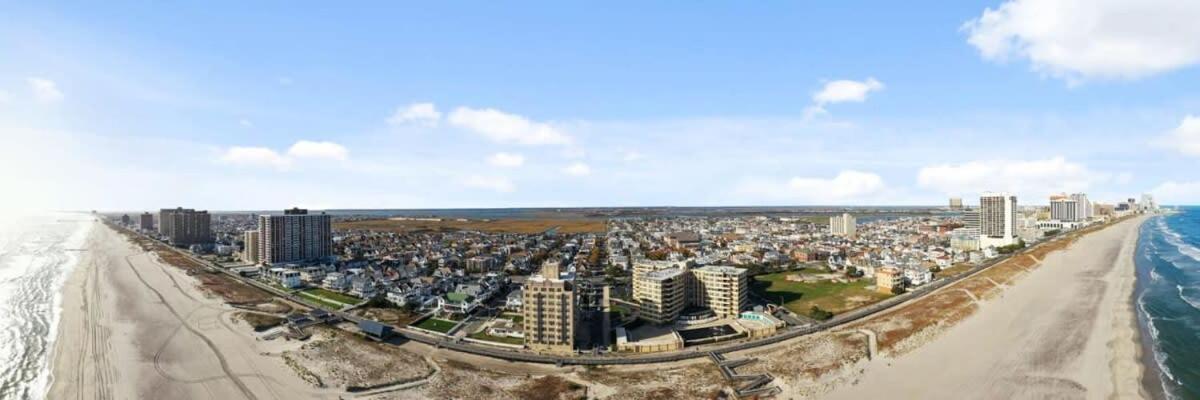 אטלנטיק סיטי Modern 4Br 2Ba Apt Steps To The Beach Open Living מראה חיצוני תמונה