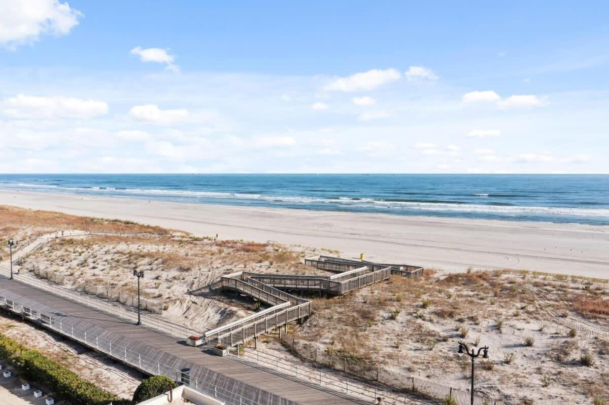 אטלנטיק סיטי Modern 4Br 2Ba Apt Steps To The Beach Open Living מראה חיצוני תמונה