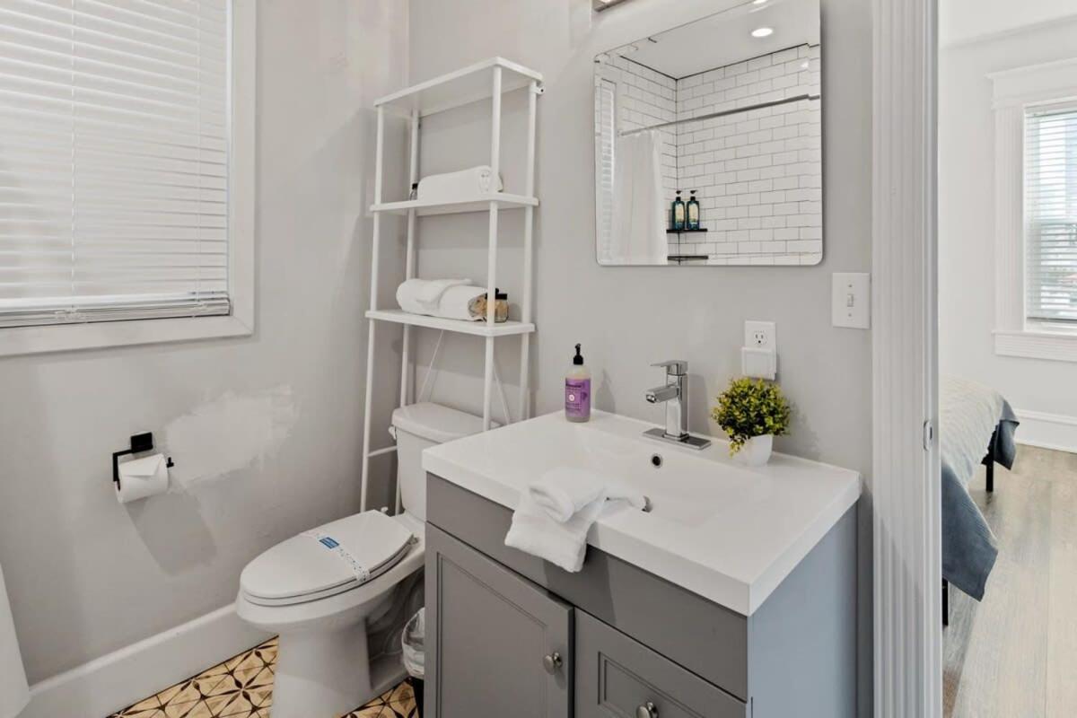 אטלנטיק סיטי Modern 4Br 2Ba Apt Steps To The Beach Open Living מראה חיצוני תמונה